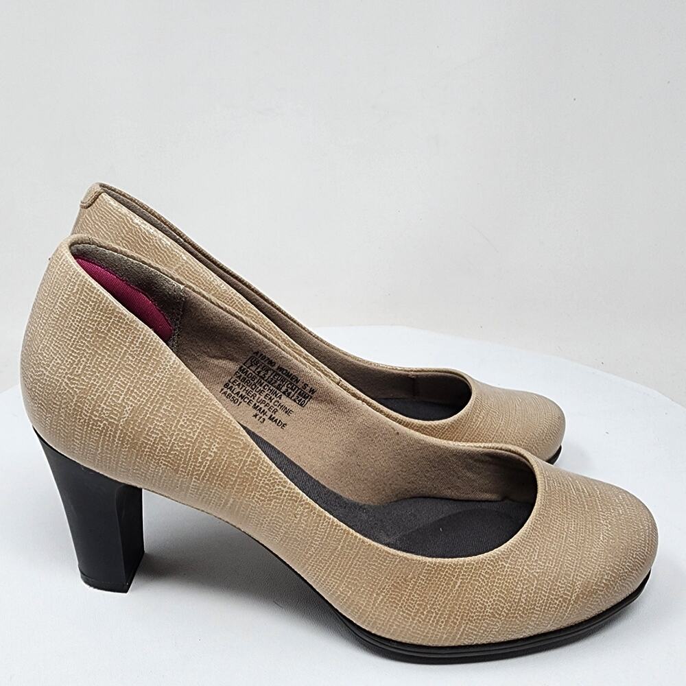 Rockport Total Motion Pumps Women 7 Wide Taupe Foil Leather Block Heel A10790 - Picture 2 of 10